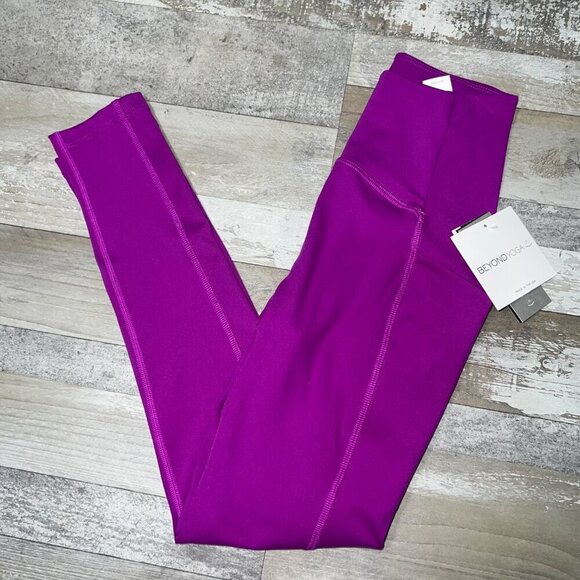 NWT Beyond Yoga Powerbeyond Strive High Waist Pocket Midi Legging Purple Size XS - Picture 2 of 11
